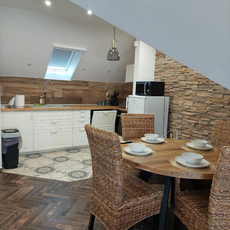 Dr Becsey Luxury Apartman Bekescsaba Extérieur photo